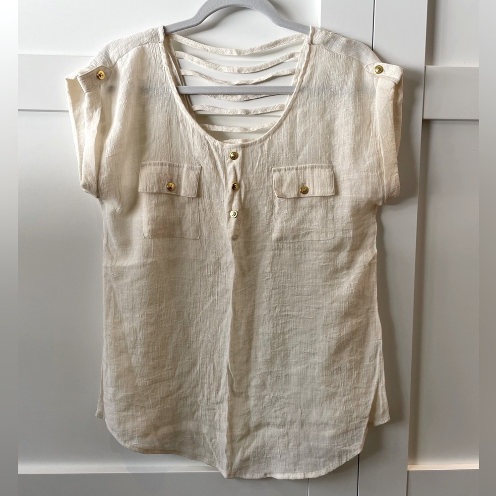 Sweet summery top by Mine